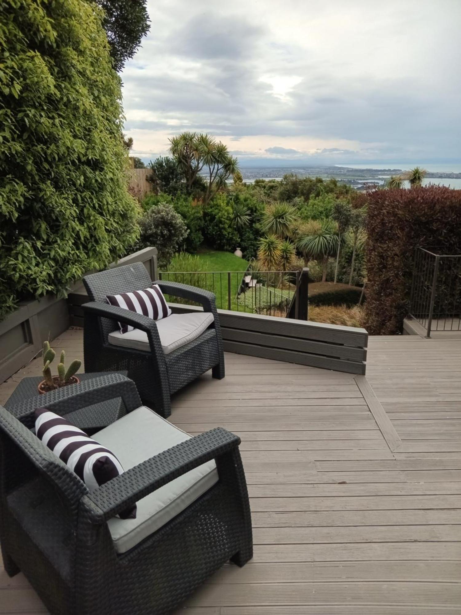 Mount Pleasant Views Apartment Крайстчърч Екстериор снимка